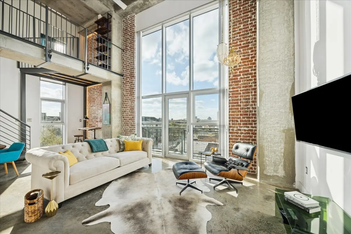 2000 Bagby Street #5400, Houston, TX 77002 - #1