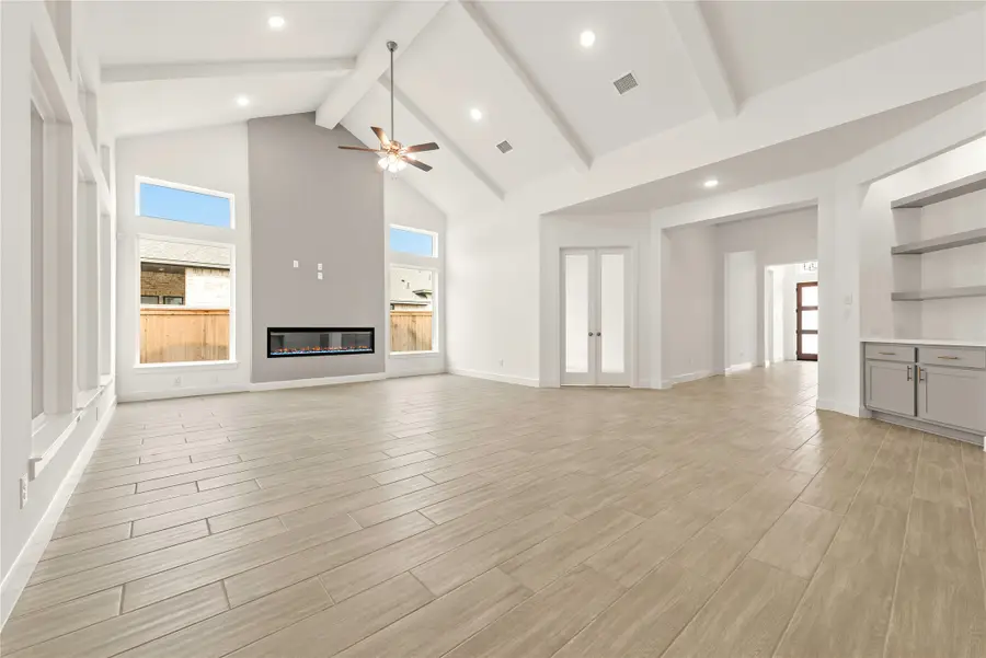 26811 Mustang Springs Court, Montgomery, TX 77316 - Image #2