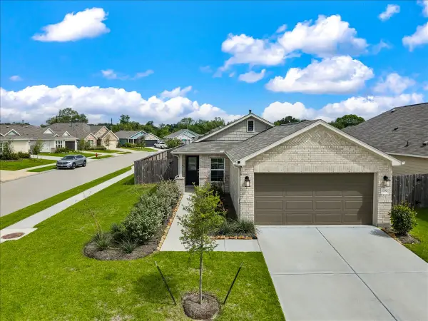 1224 Cavalry Junction Drive, Alvin, TX 77511
