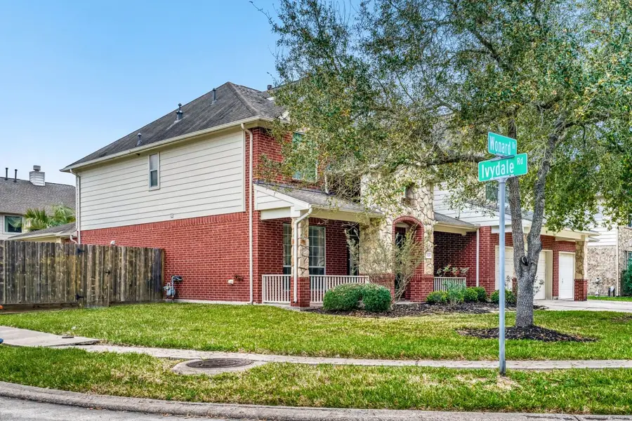3215 Wonard Drive, Pearland, TX 77581 - #2