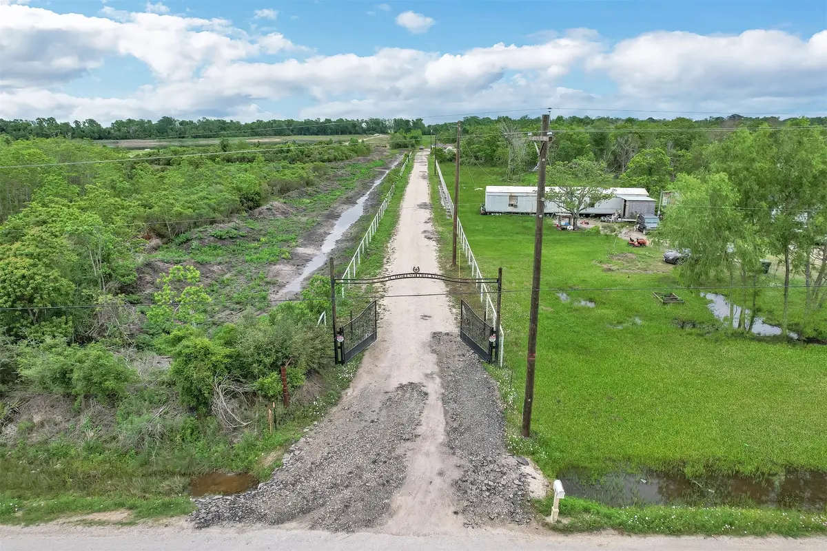 1369 County Road 486, Dayton, TX 77535 - #1