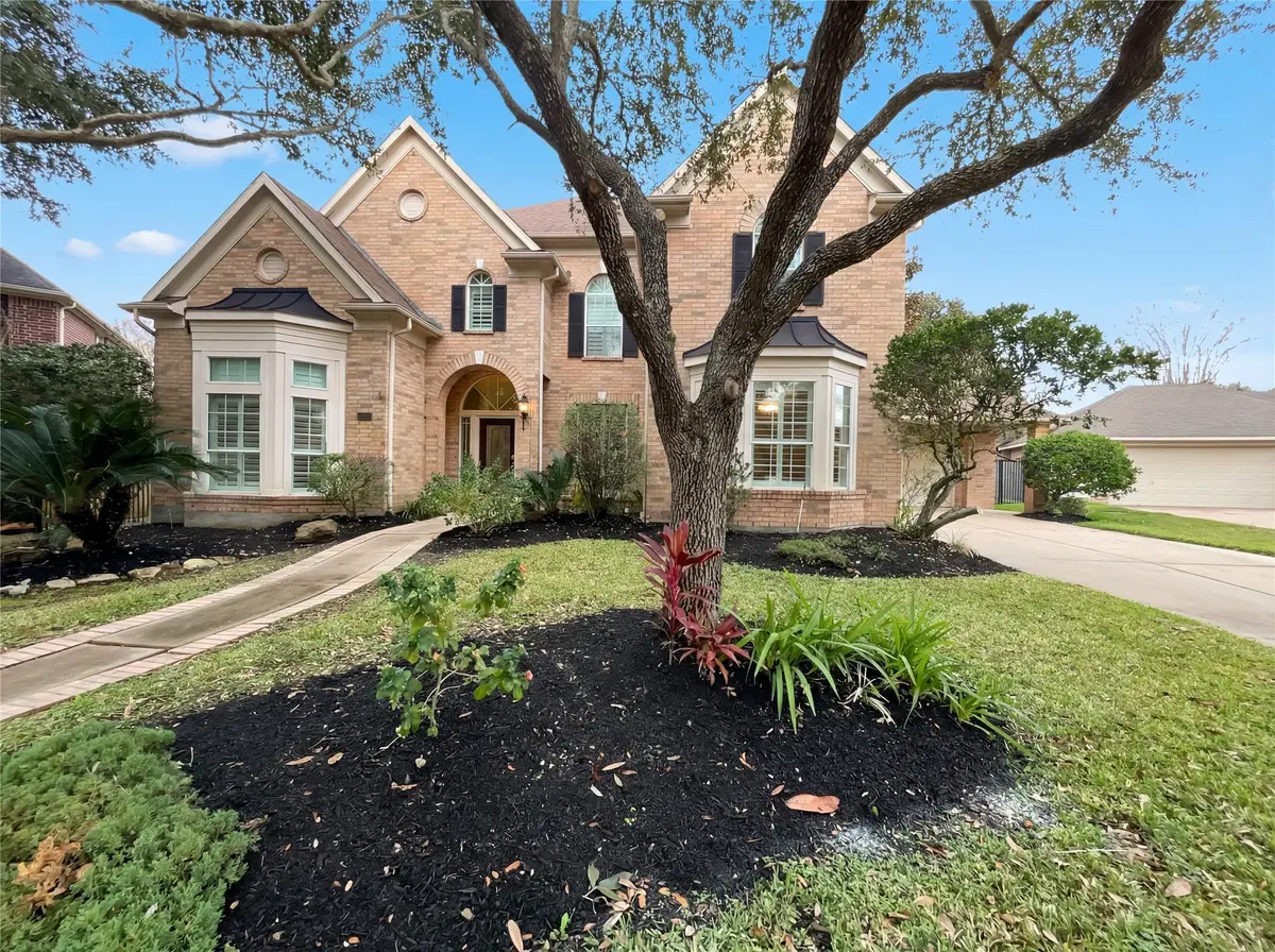 11 Foxworth Court, Sugar Land, TX 77479 - Image #1