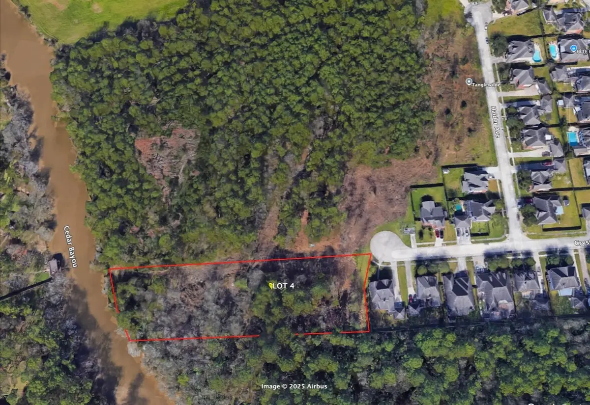 9600 Crystal Blvd, Baytown, TX 77521 - #1