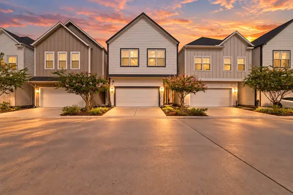 6722 Parker Grove Lane, Houston, TX 77076