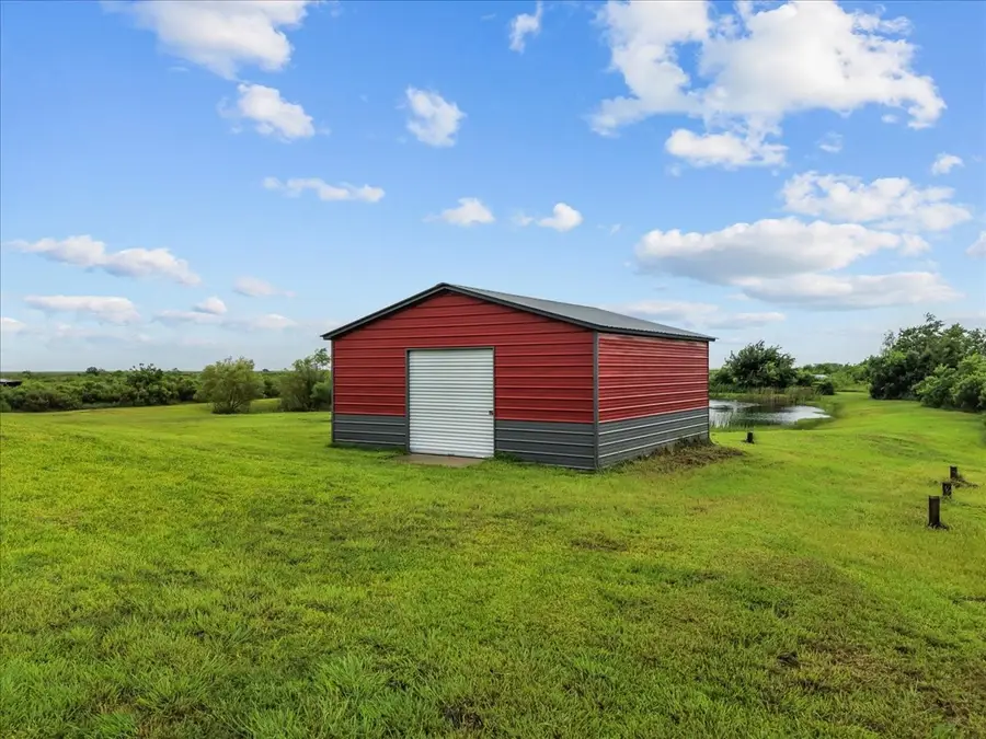 10015 S Redfish Drive, Hitchcock, TX 77563 - #2
