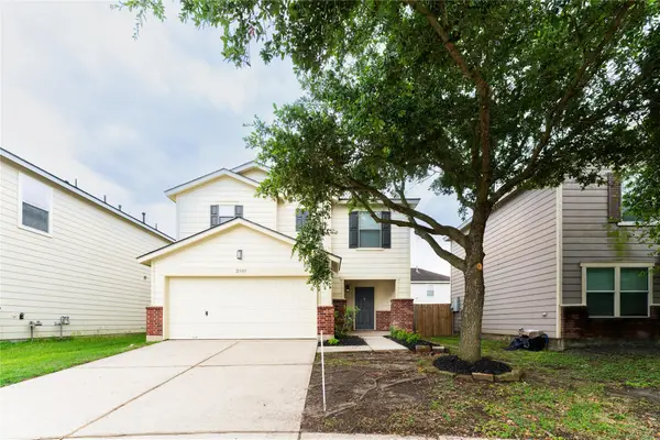 2907 Valiant Scene Court, Houston, TX 77038
