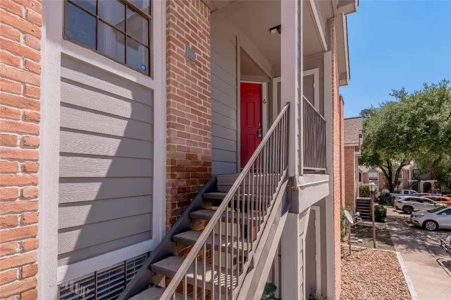 2401 Sycamore Avenue #E6, Huntsville, TX 77340 - #2