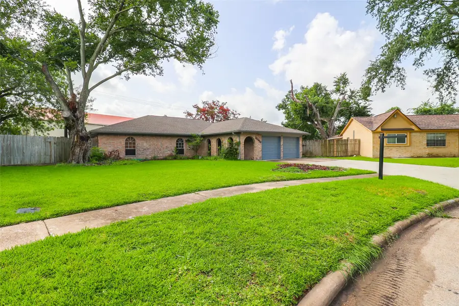 11115 Silkwood Drive, Houston, TX 77031 - Image #2