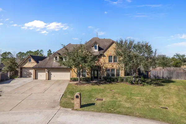2414 Lakeway Drive, Friendswood, TX 77546