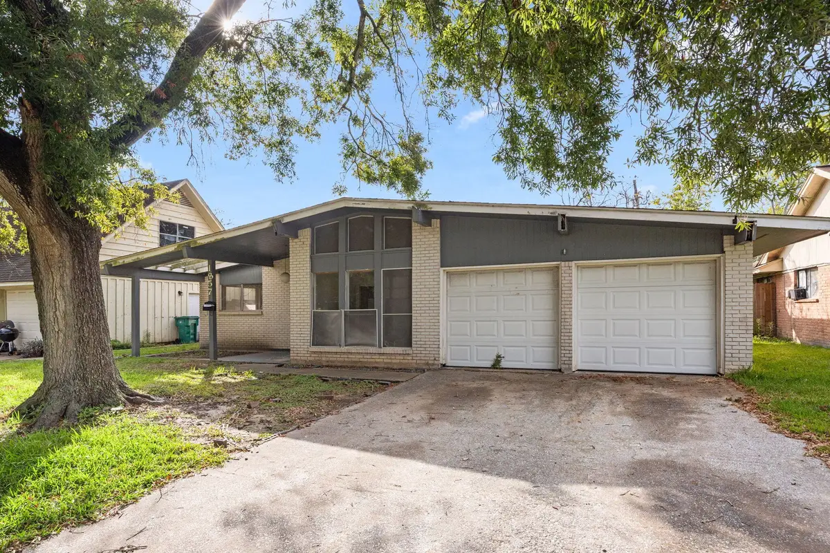 1857 Capri Lane, Seabrook, TX 77586 - Image #1