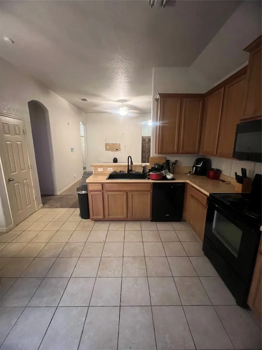 140 Caddis Cove, Kyle, TX 78640 - Image #3