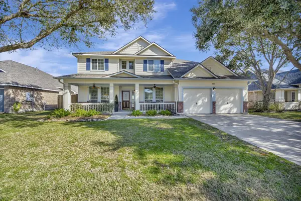 1013 Victorian Court, Seabrook, TX 77586