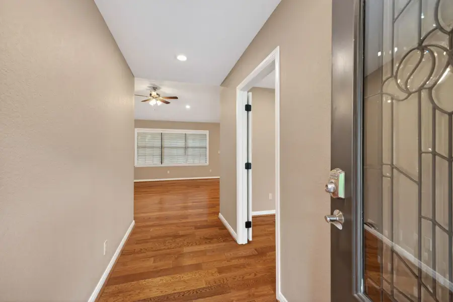 408 W Tom Green Street, Brenham, TX 77833 - #3