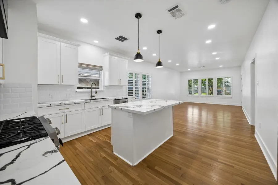 207 Tabor Street, Houston, TX 77009 - #2