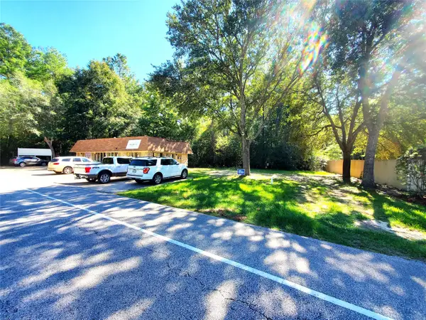 1714 Roman Forest Boulevard, New Caney, TX 77357