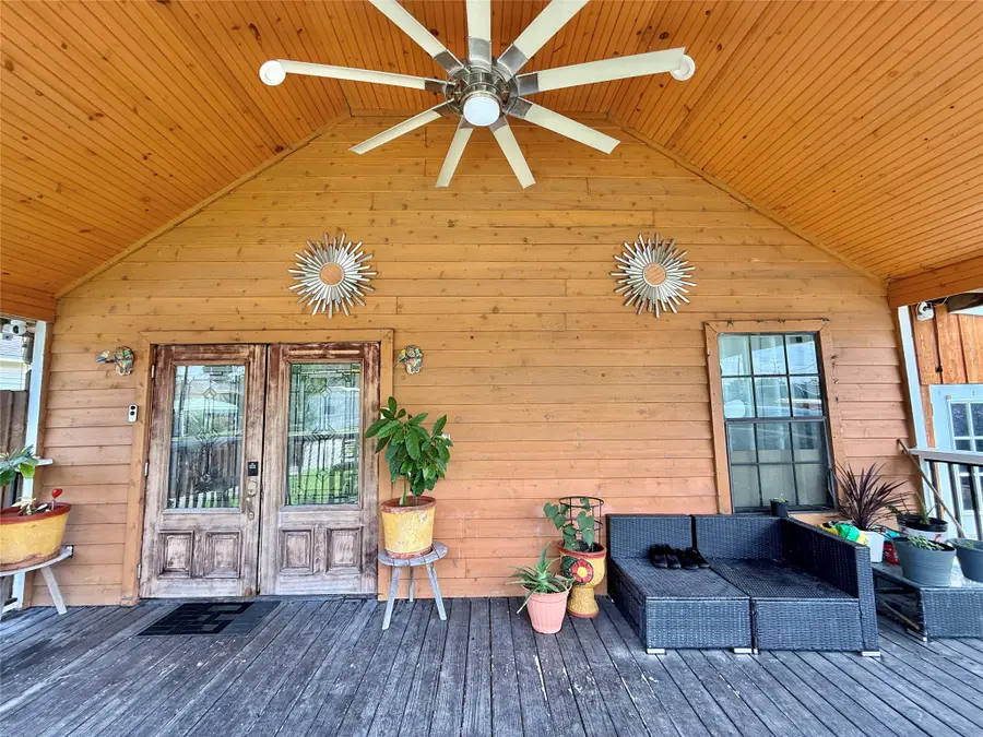 908 Lakin Avenue, Pasadena, TX 77506 - #2