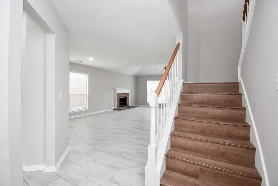 20422 Eagle Nest Falls, Katy, TX 77449 - Image #3