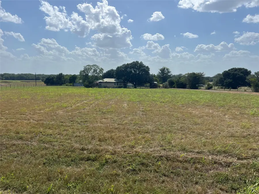 2325 Valenta Rd, La Grange, TX 78945 - #2