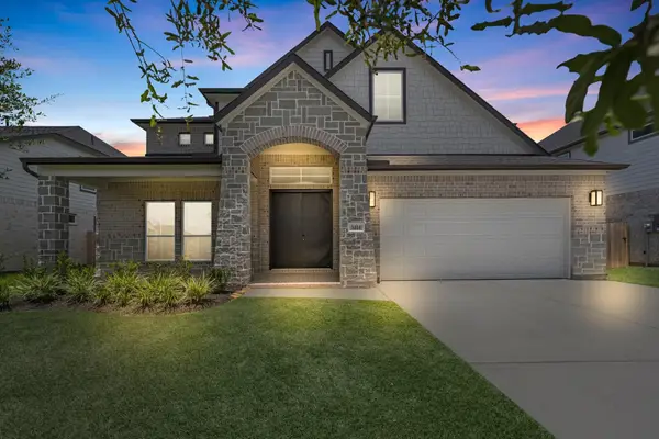 4518 Breezewood Drive, Rosenberg, TX 77471