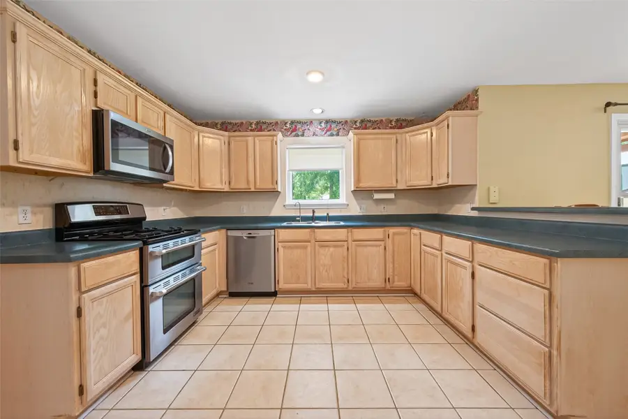 7114 Charred Pine Drive, Magnolia, TX 77354 - #3