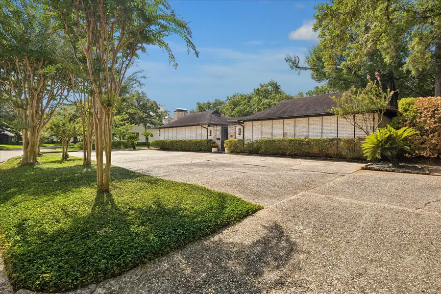 814 Wild Valley Road, Houston, TX 77057 - #2