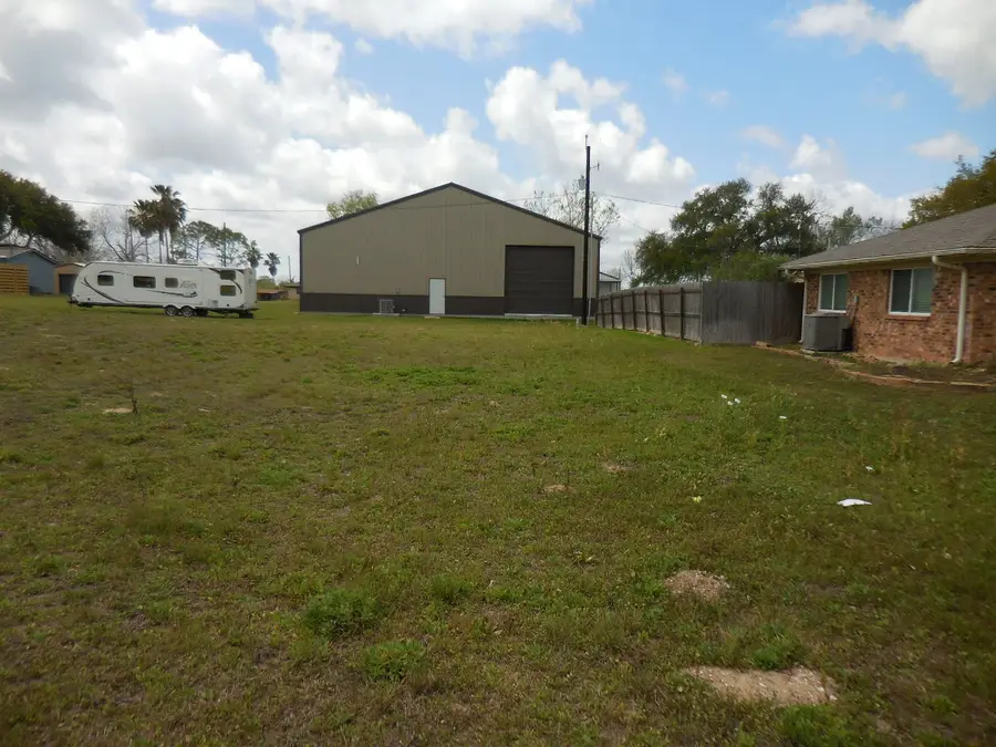 0 Louisa, Matagorda Sargent, TX 77414 - #3