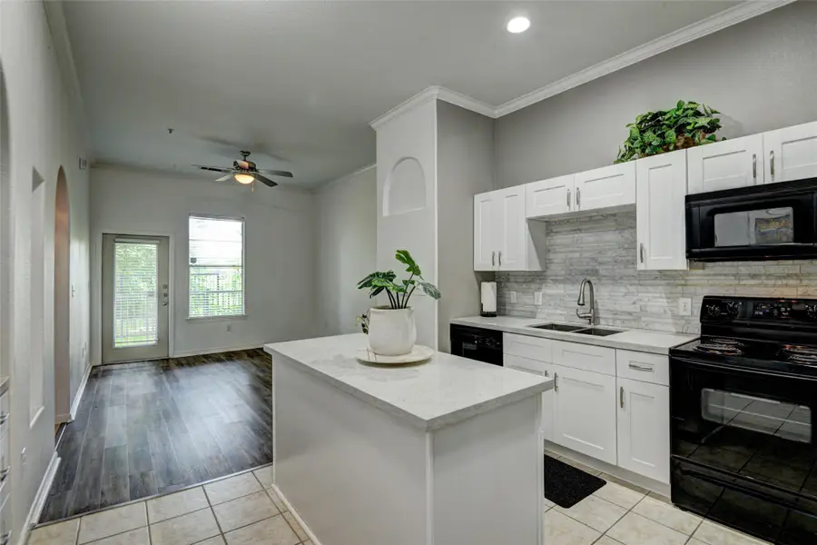 1441 East Street #107, Houston, TX 77007 - #2