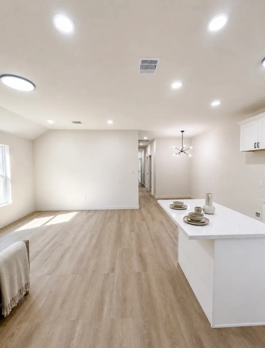 7145 & 7147 A-B Avenue K, Houston, TX 77011 - #3