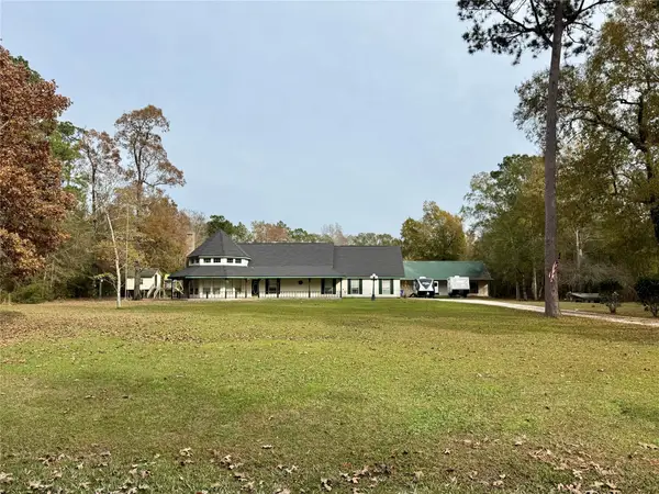 7704 Timberland Drive, Orange, TX 77632