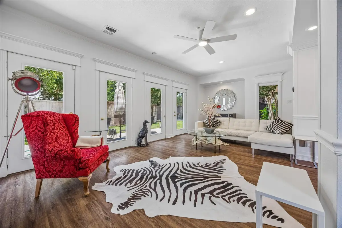 1112 Nantucket Drive #A, Houston, TX 77057 - #1