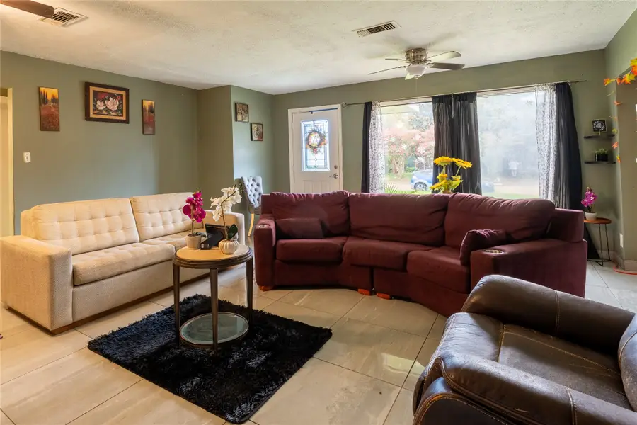 8438 Sonneville Drive, Houston, TX 77080 - #3