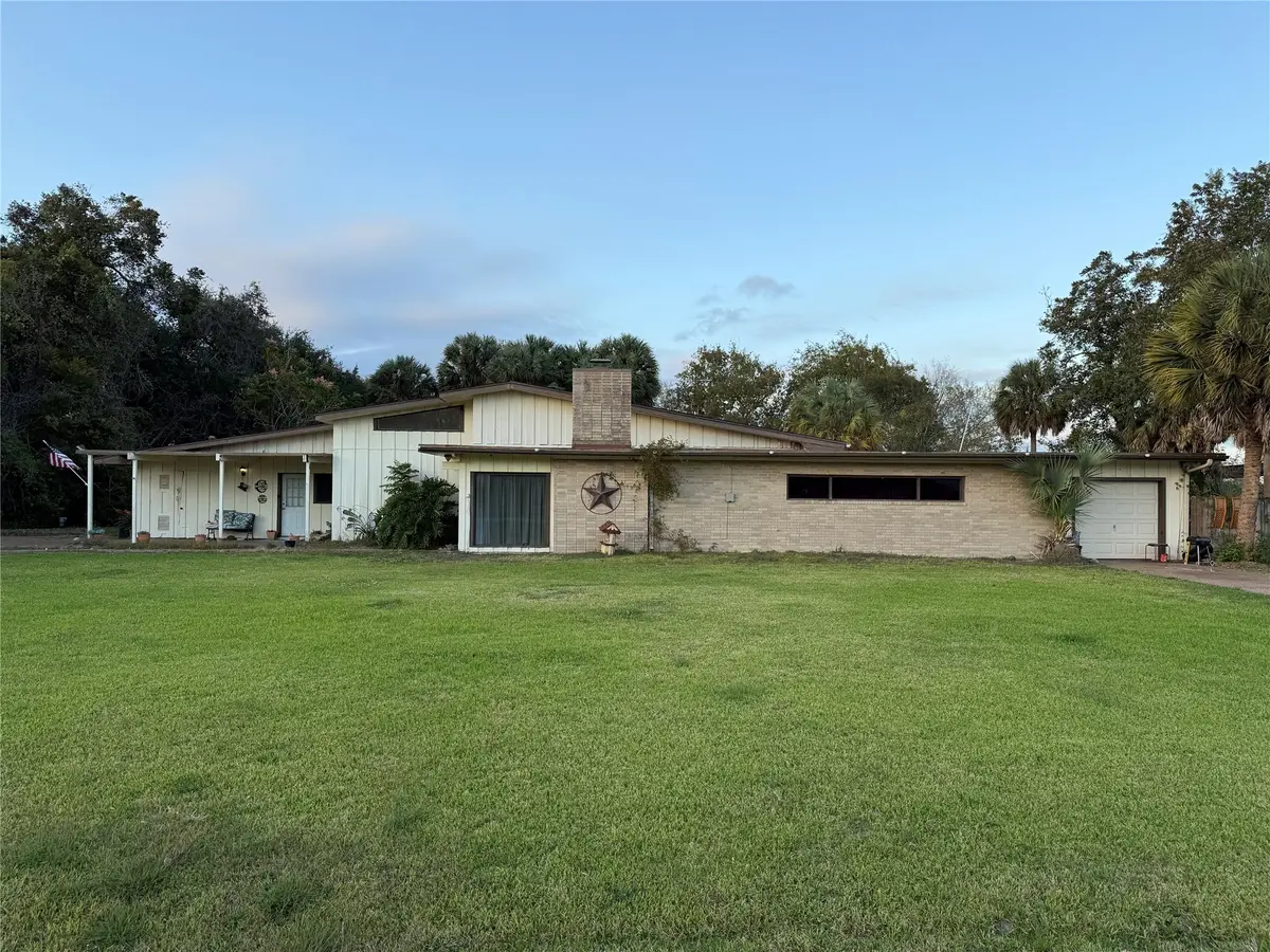 11714 Anders Lane, Santa Fe, TX 77510 - Image #1