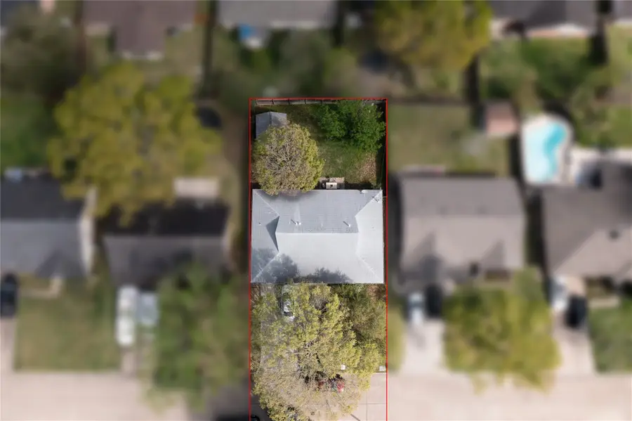 2022 Williamsburg Court N, League City, TX 77573 - #3