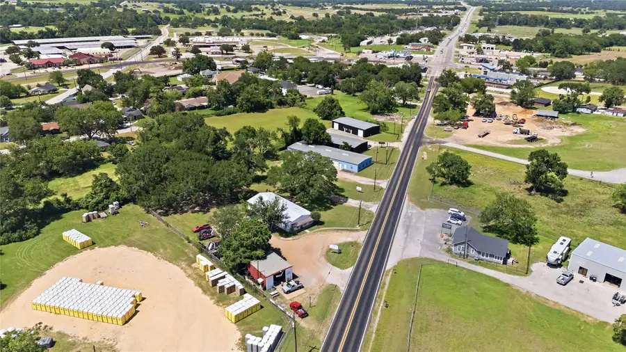 1301 Highway 105, Brenham, TX 77833 - #2