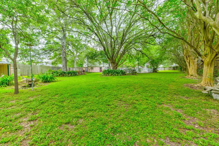 104 Misty Brook Lane, League City, TX 77573 - #2