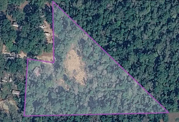 380 Lure Lane, Livingston, TX 77351