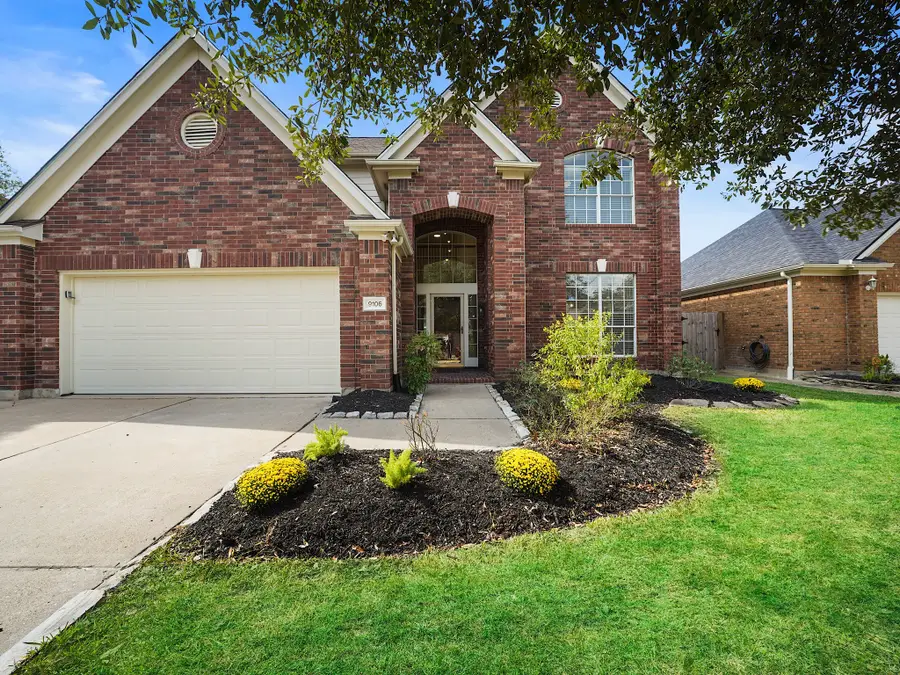 9106 Stone Porch Lane, Houston, TX 77064 - Image #2