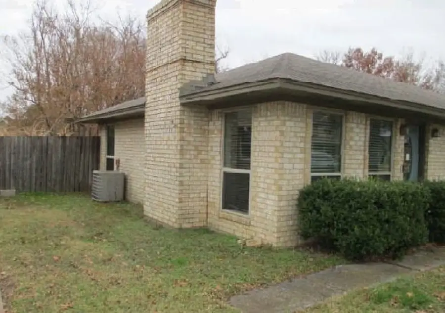517 S Kirby Street, Pilot Point, TX 76258 - #3