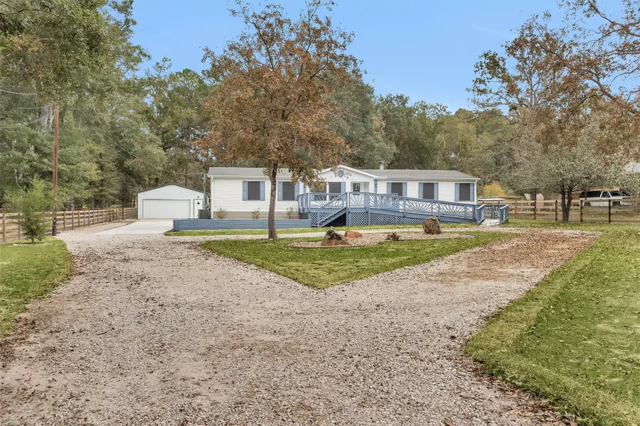 4621 Price Road, Montgomery, TX 77316 - Image #2