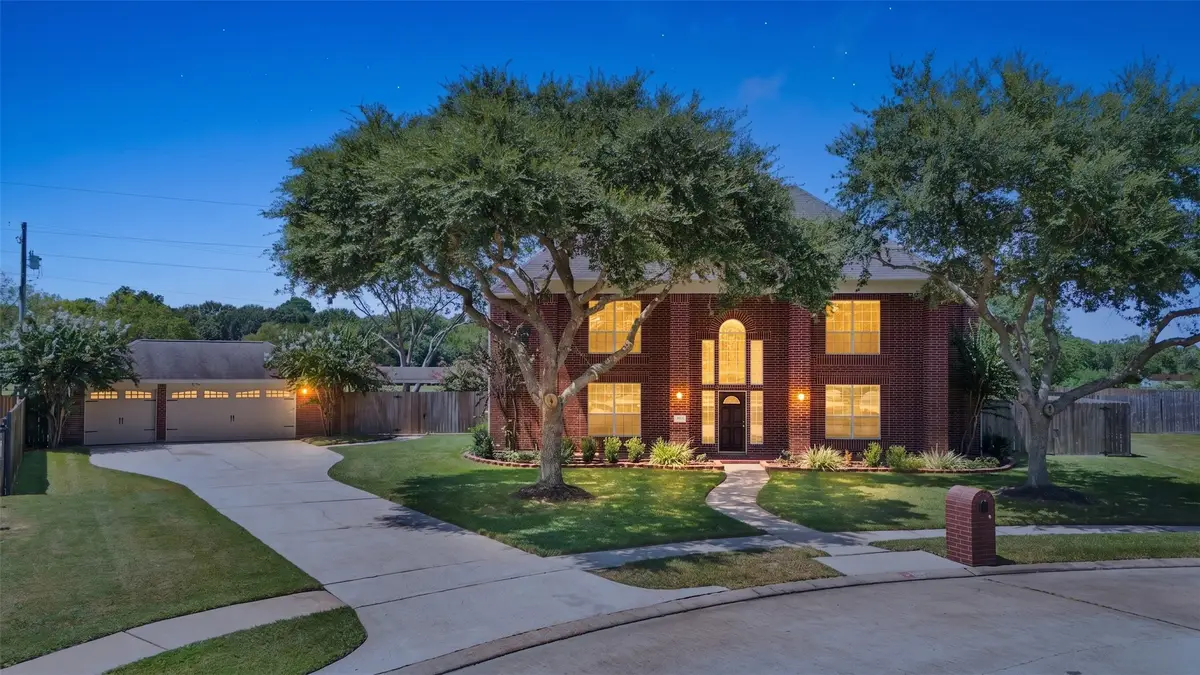 2913 Palmer Drive, Friendswood, TX 77546 - #1
