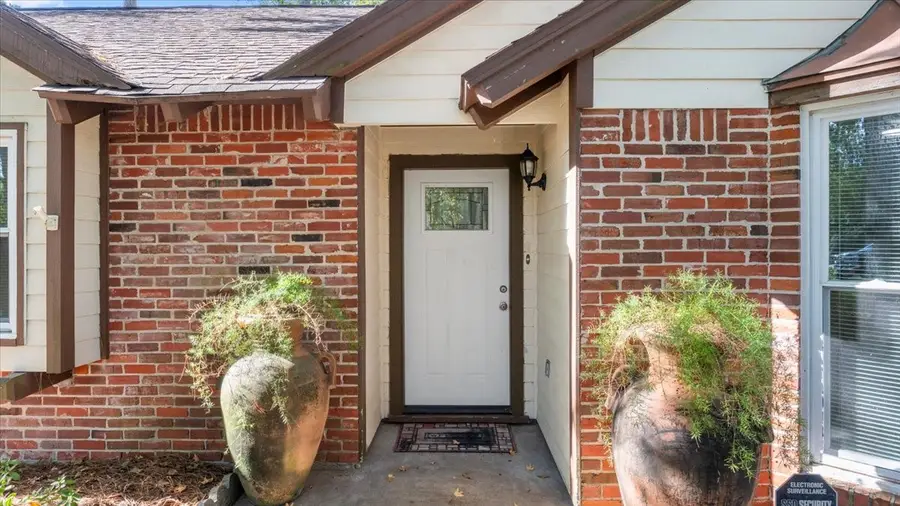 16719 Creeksouth Road, Houston, TX 77068 - Image #2