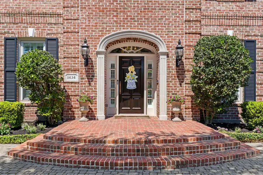 1434 Chimney Rock Road, Houston, TX 77056 - #2