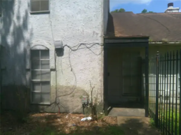 12411 W West Village Drive #E, Houston, TX 77039