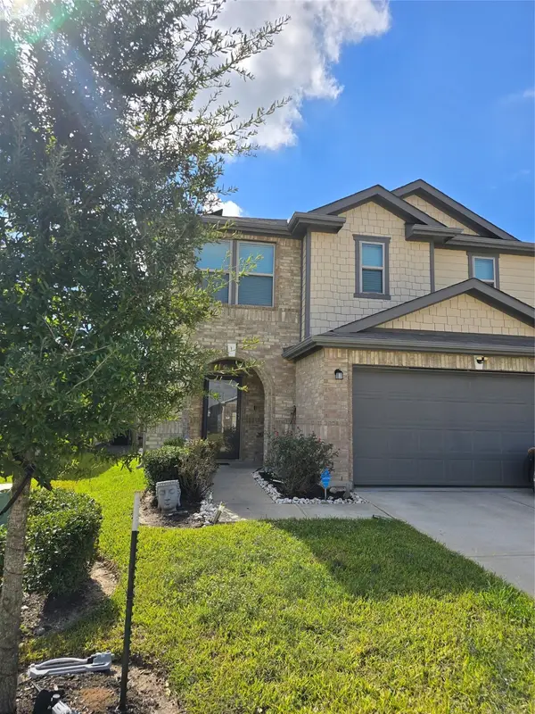 9839 Mills Field Drive, Houston, TX 77070