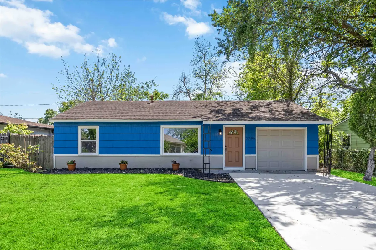 5206 Willow Glen Drive, Houston, TX 77033 - #1