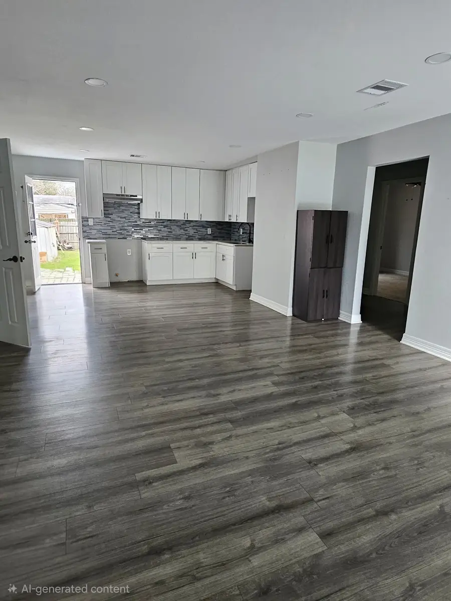 820 12th Avenue N, Texas City, TX 77590 - #2