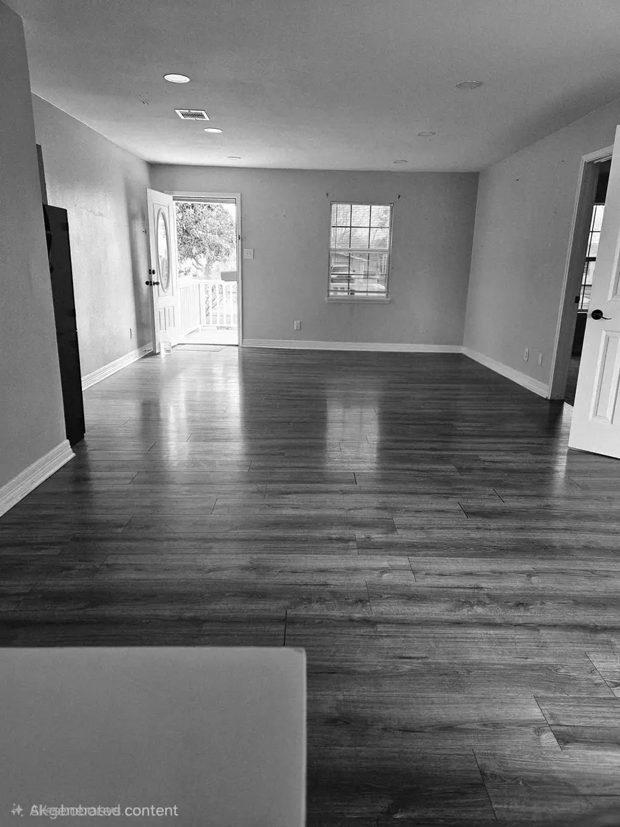 820 12th Avenue N, Texas City, TX 77590 - #3