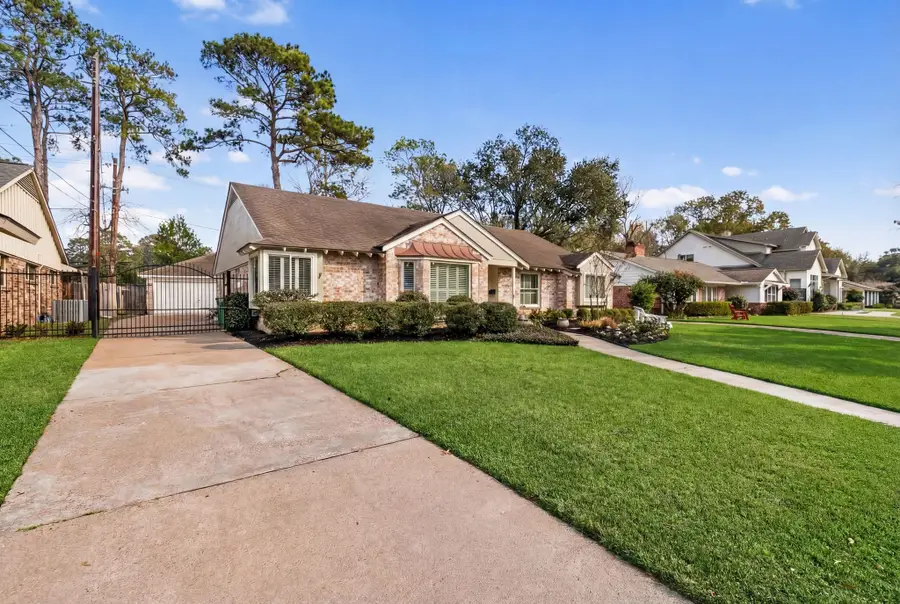 1811 Briarpark Drive, Houston, TX 77042 - #2