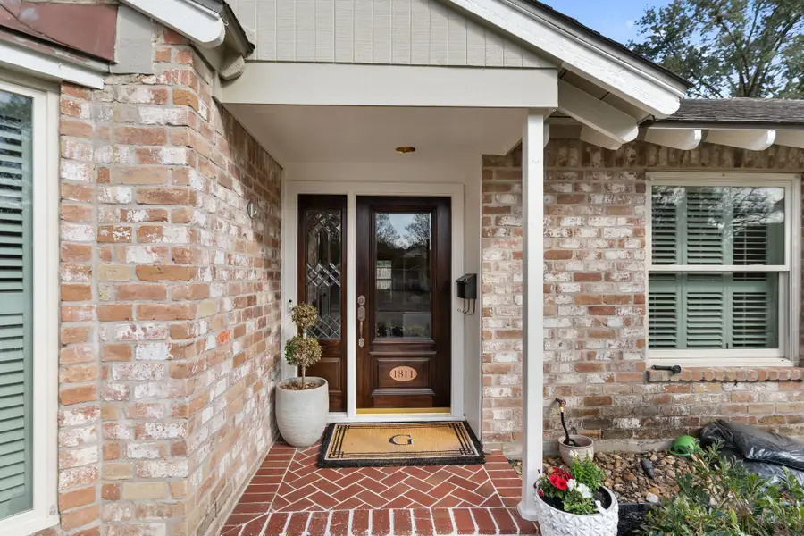1811 Briarpark Drive, Houston, TX 77042 - #3