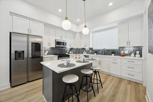 5624 Camino Encantado Drive, Houston, TX 77091